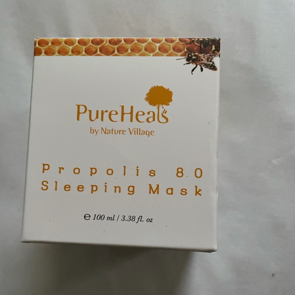 Sleeping mask